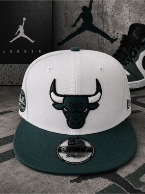 New Era Chicago Bulls Jordan AJ Retro 4 Oxidized Green Snapback 9Fifty 950 Hat